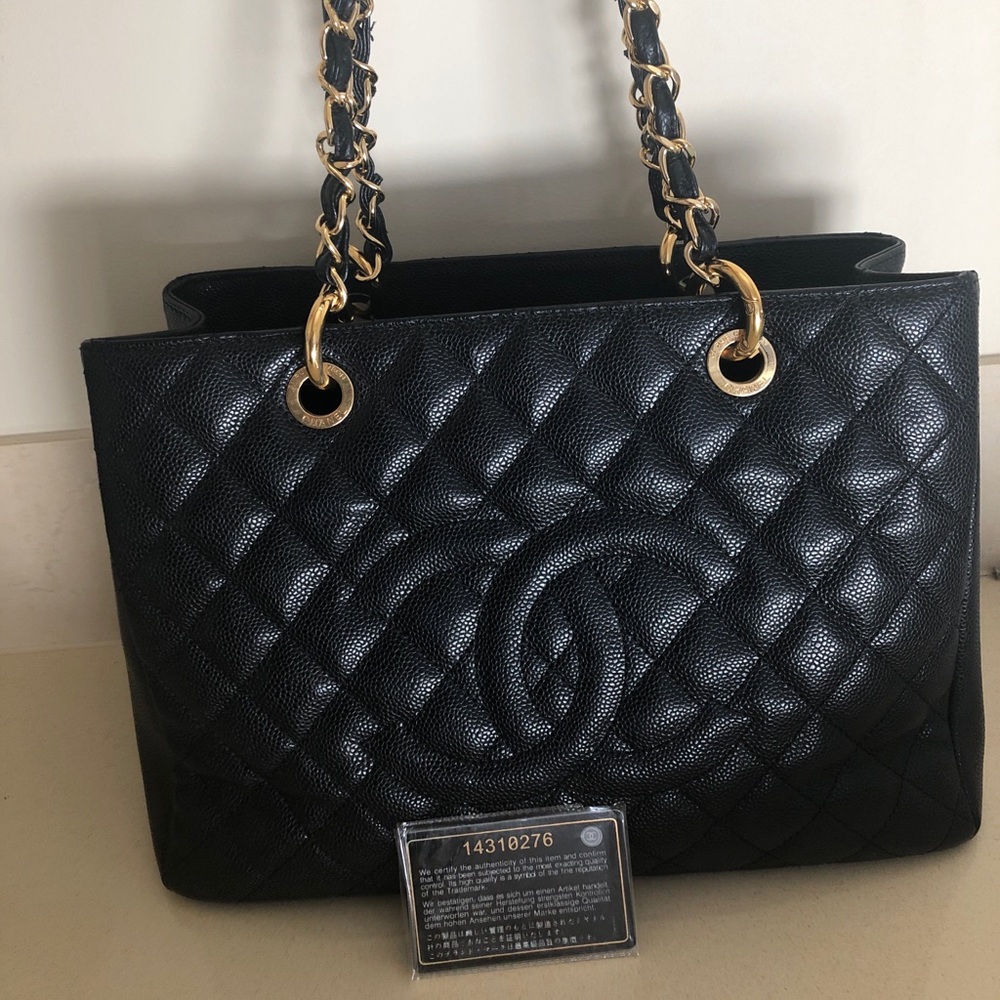Chanel purse